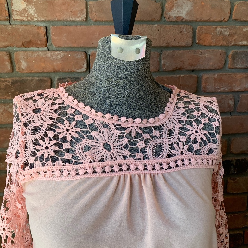 Pink shirt - Picture 3 of 7